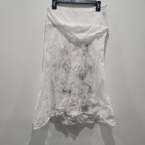 OHDD Abstract White Mesh Skirt Size 6